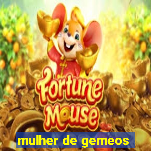 mulher de gemeos